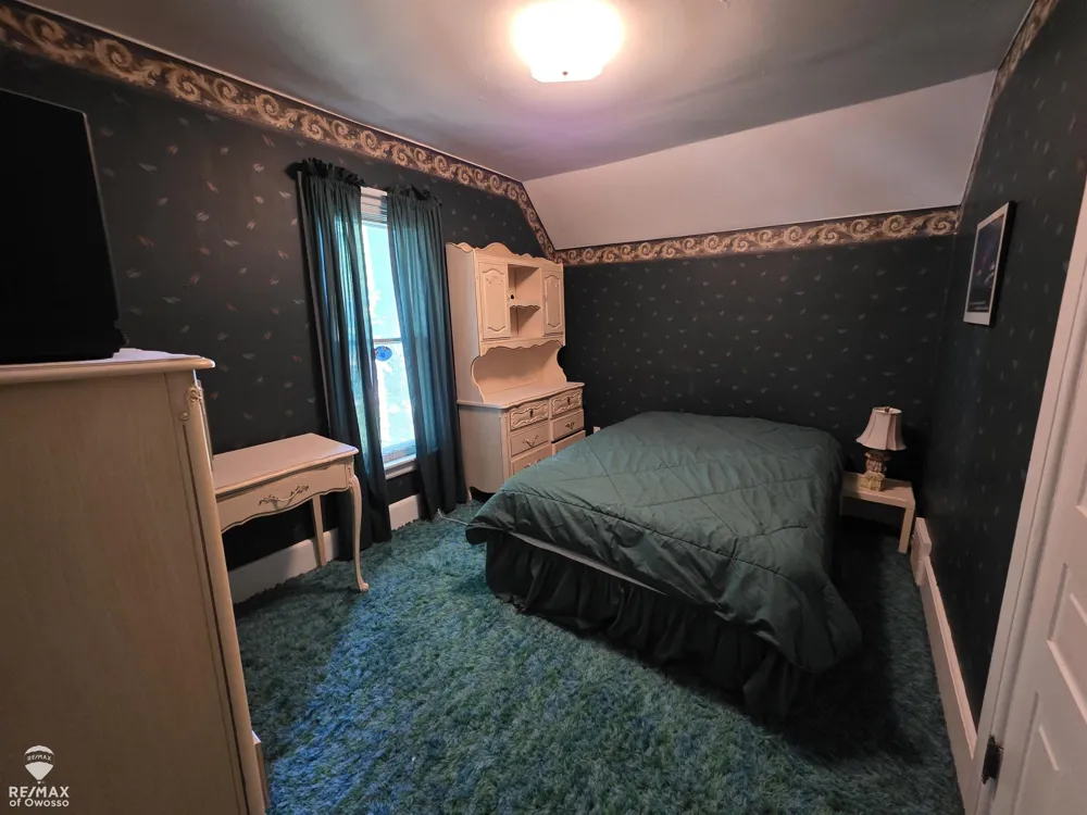 709 Lee Street Owosso City, MI 48867
