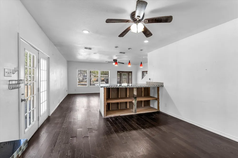 101 S Archer Street Groesbeck, TX 76642