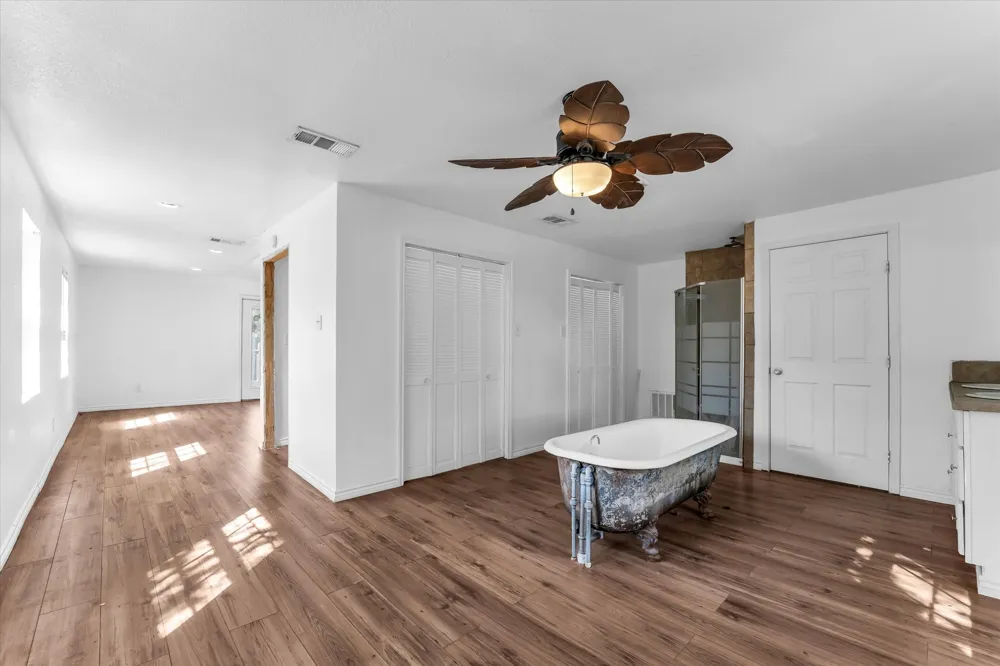 101 S Archer Street Groesbeck, TX 76642