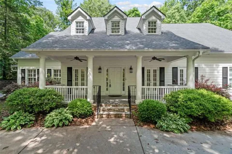 2058 Sewanee Court