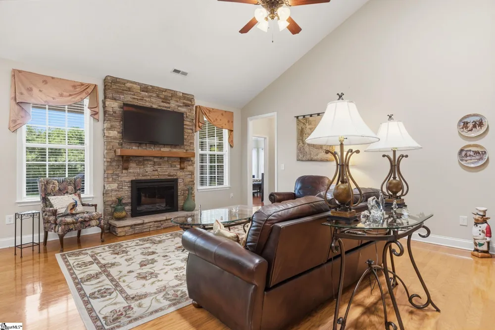 4 Cedarcrest Court Simpsonville, SC 29680