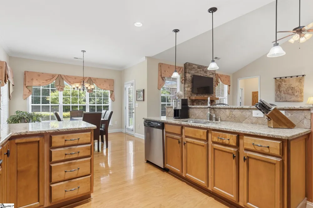4 Cedarcrest Court Simpsonville, SC 29680