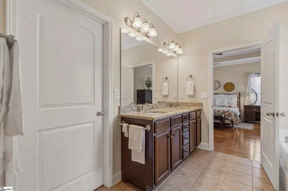 4 Cedarcrest Court Simpsonville, SC 29680
