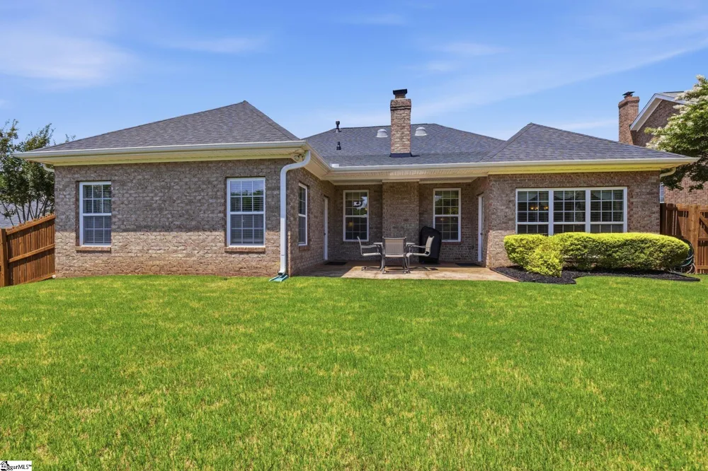 4 Cedarcrest Court Simpsonville, SC 29680