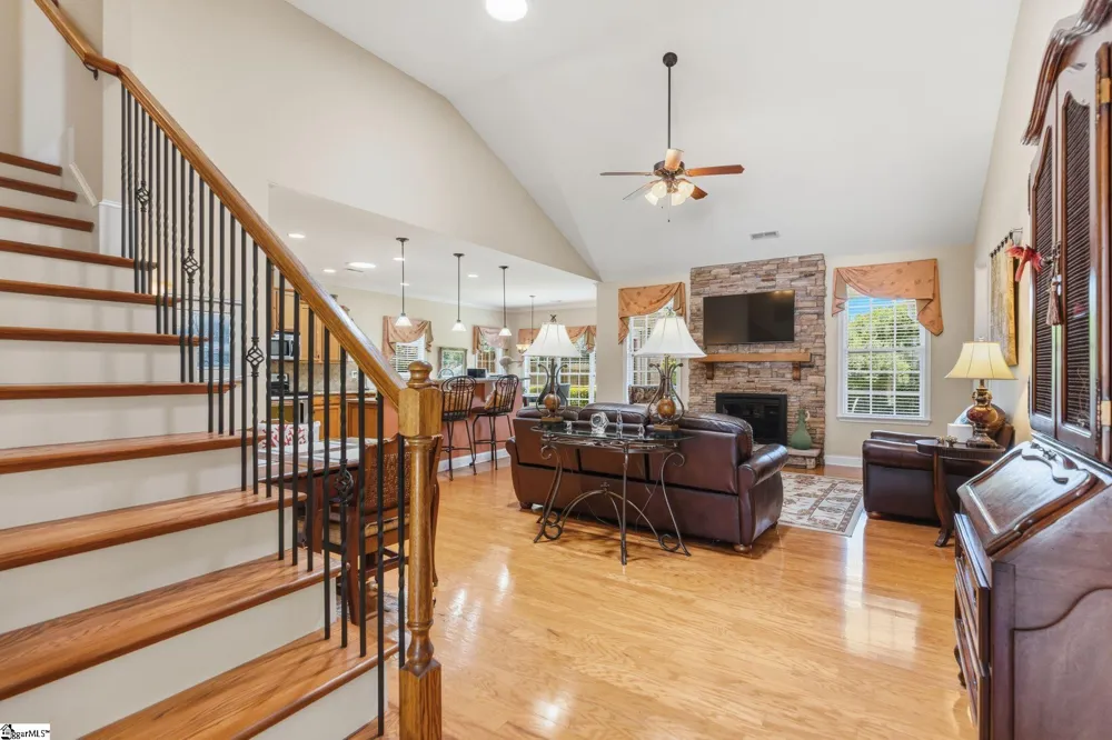 4 Cedarcrest Court Simpsonville, SC 29680