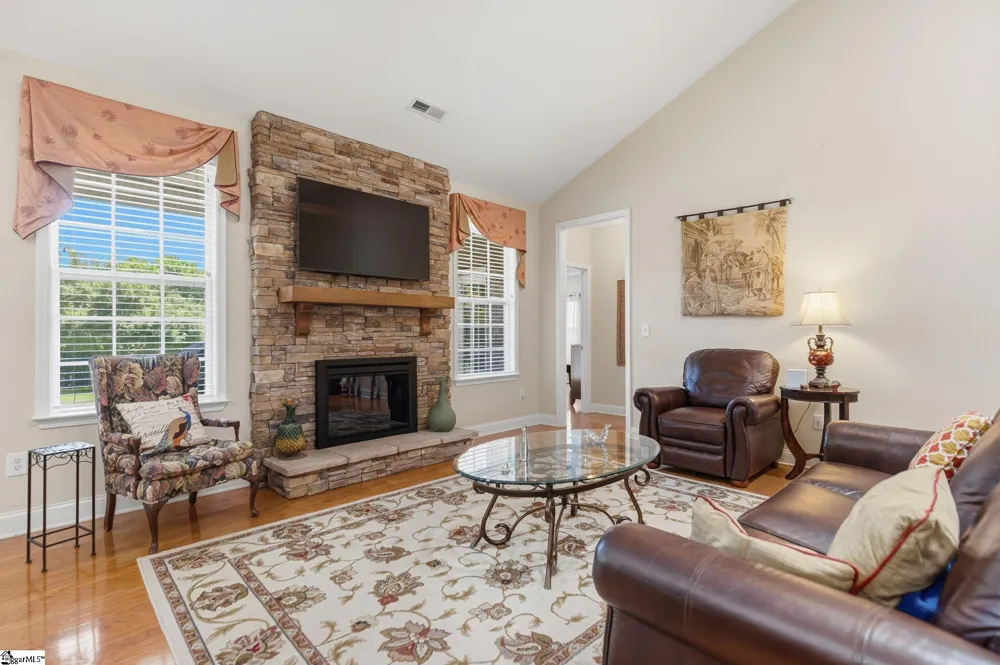 4 Cedarcrest Court Simpsonville, SC 29680