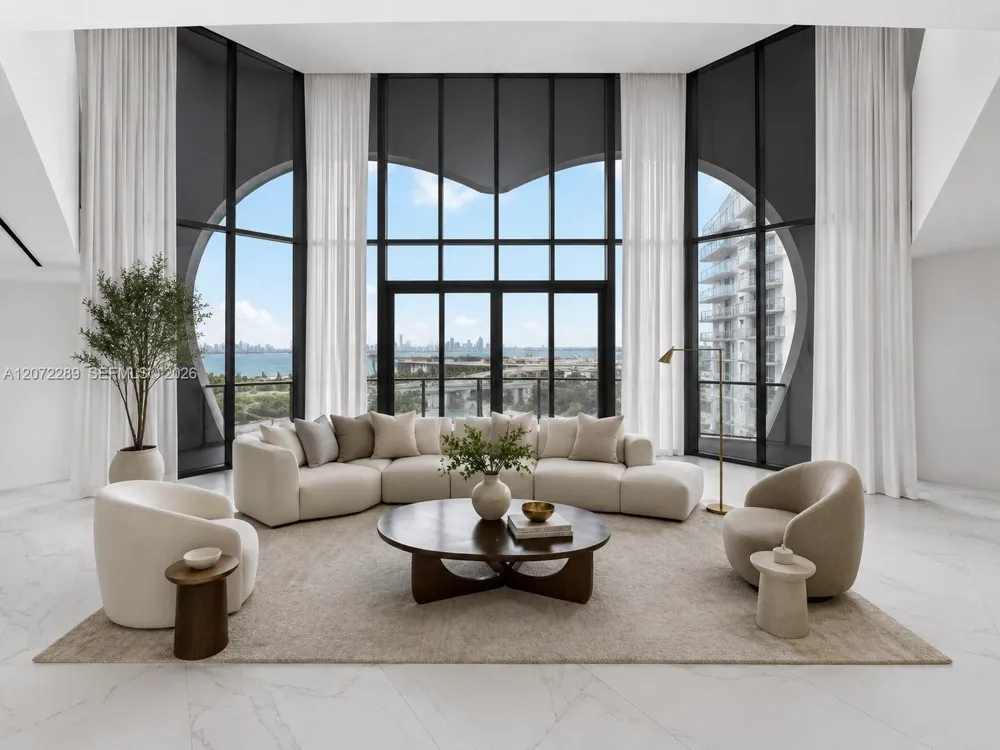 1000 Biscayne Blvd #Town House 1201 Miami, FL 33132
