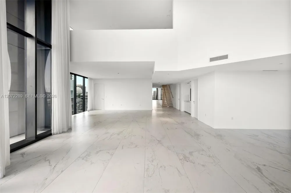 1000 Biscayne Blvd #Town House 1201 Miami, FL 33132