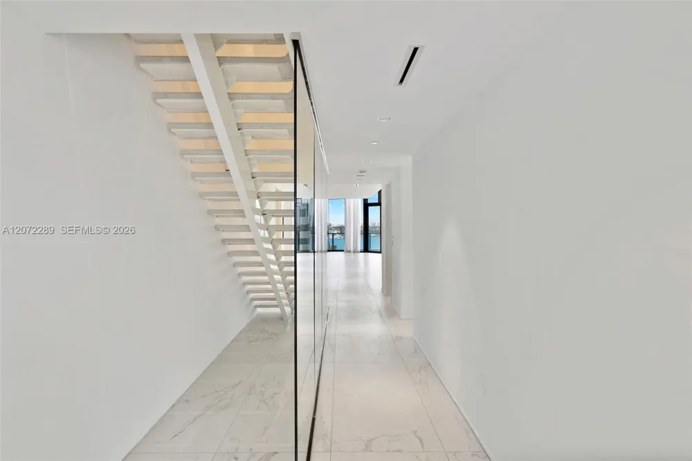 1000 Biscayne Blvd #Town House 1201 Miami, FL 33132