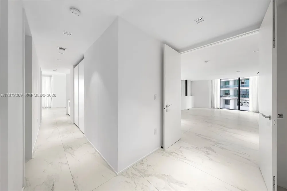 1000 Biscayne Blvd #Town House 1201 Miami, FL 33132