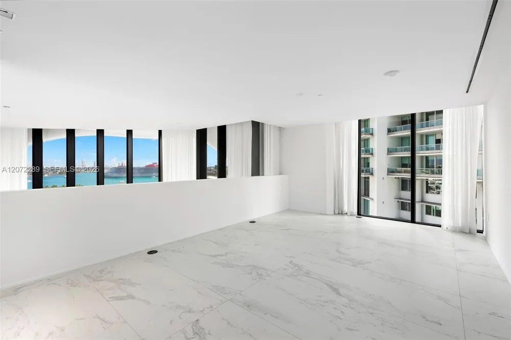 1000 Biscayne Blvd #Town House 1201 Miami, FL 33132