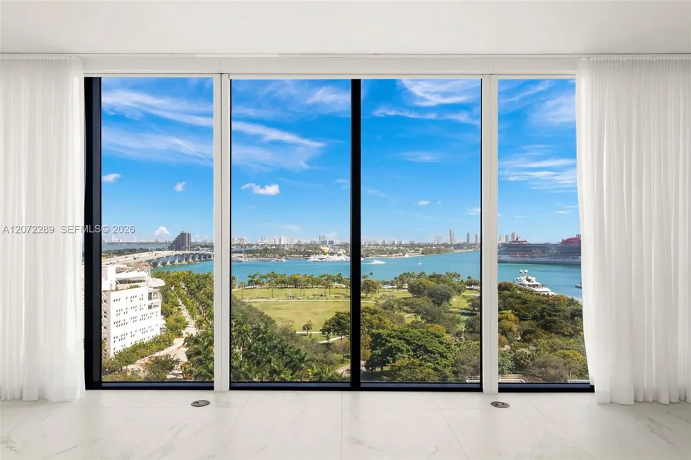 1000 Biscayne Blvd #Town House 1201 Miami, FL 33132