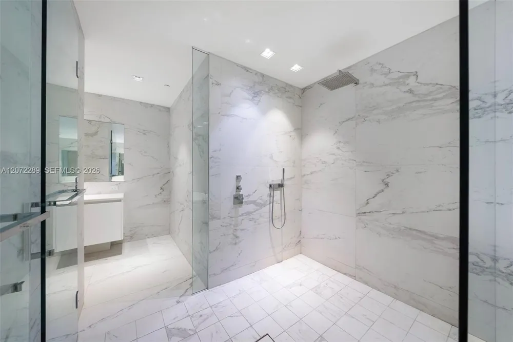 1000 Biscayne Blvd #Town House 1201 Miami, FL 33132