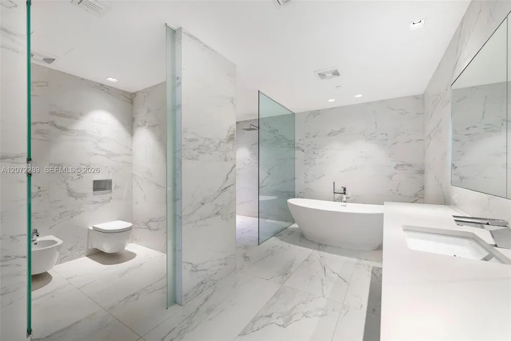 1000 Biscayne Blvd #Town House 1201 Miami, FL 33132