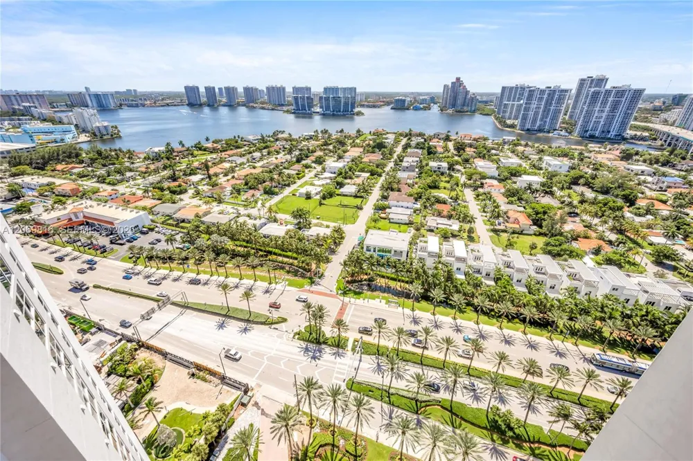 18911 Collins Ave #2906 Sunny Isles Beach, FL 33160