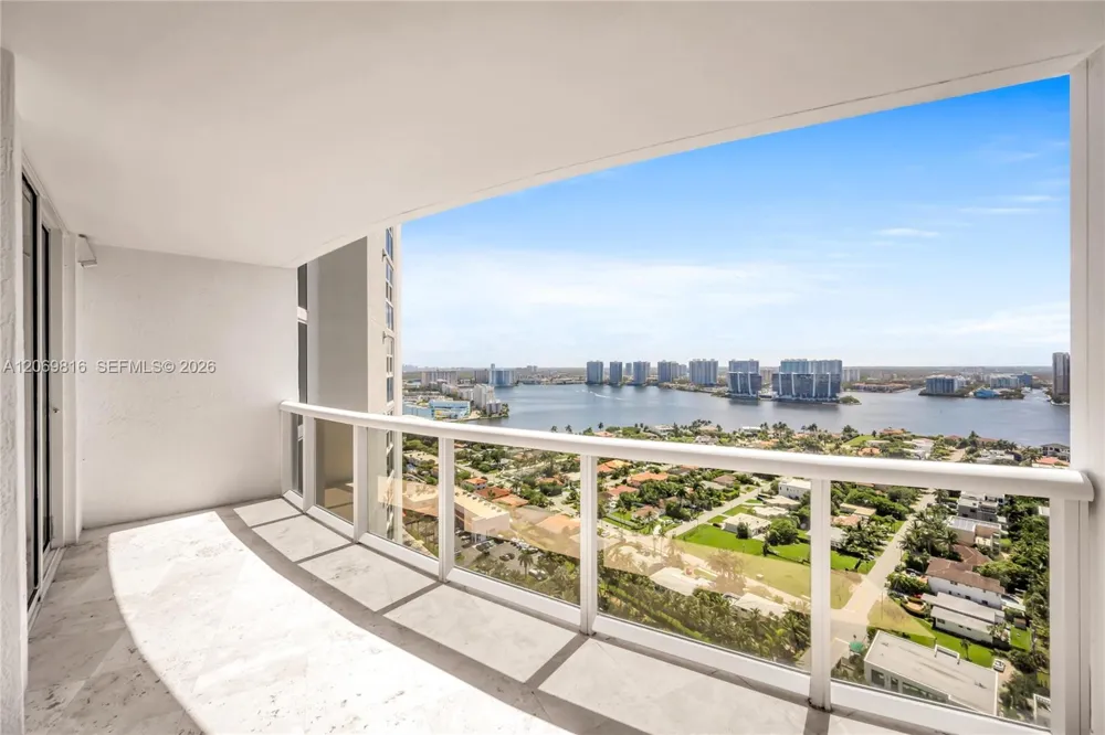 18911 Collins Ave #2906 Sunny Isles Beach, FL 33160
