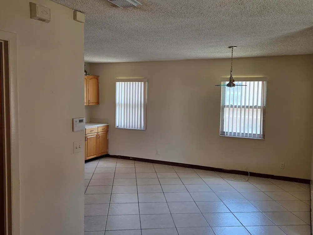 734 NE 1ST STREET Boynton Beach, FL 33435