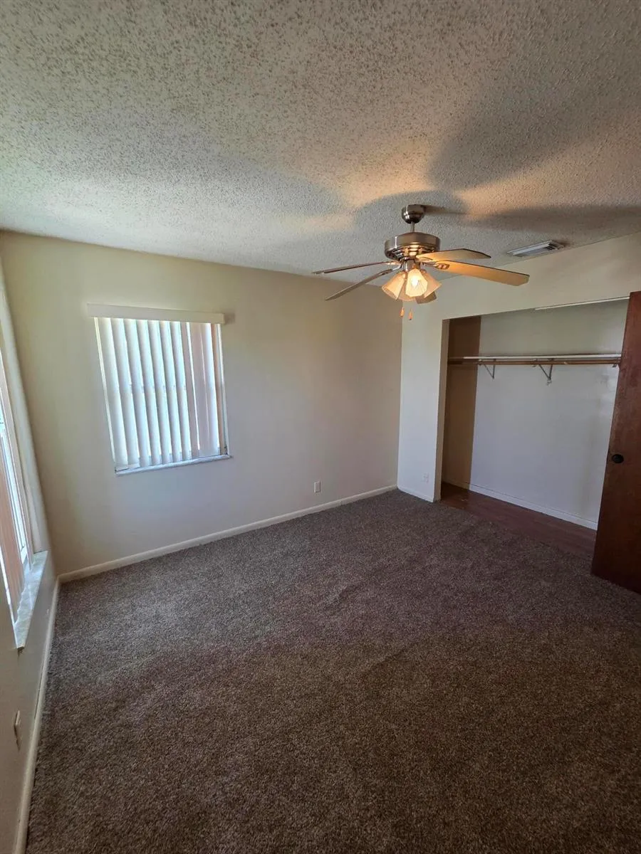 734 NE 1ST STREET Boynton Beach, FL 33435