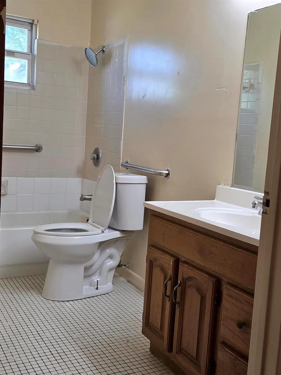 734 NE 1ST STREET Boynton Beach, FL 33435