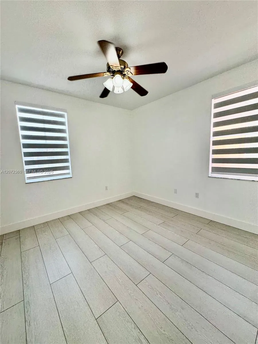 14974 SW 18th Ter Miami, FL 33185