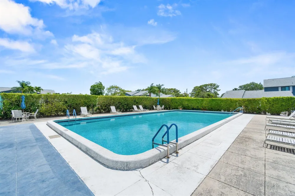 2638 GATELY DRIVE E #125 West Palm Beach, FL 33415