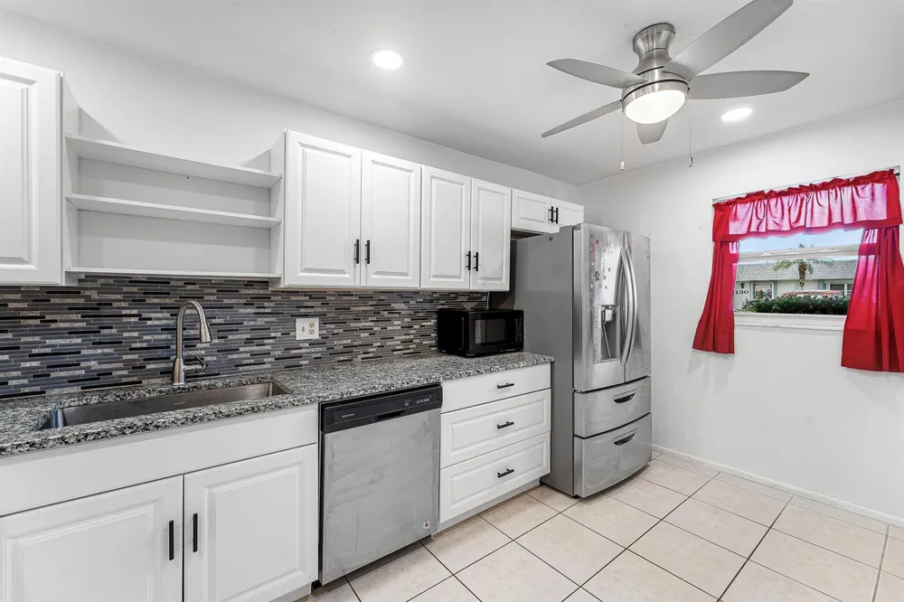 2638 GATELY DRIVE E #125 West Palm Beach, FL 33415