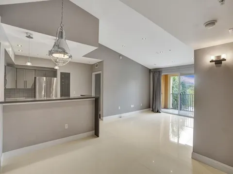 2351 W PRESERVE WAY #303