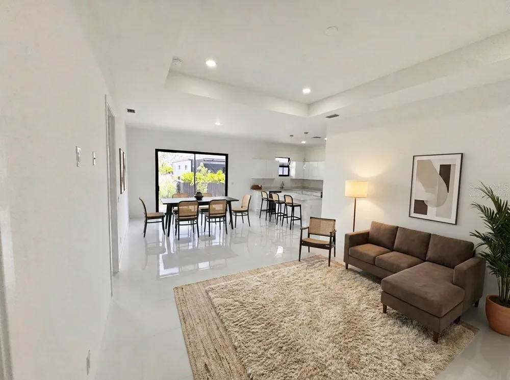4324 JACARANDA PARKWAY W Cape Coral, FL 33993