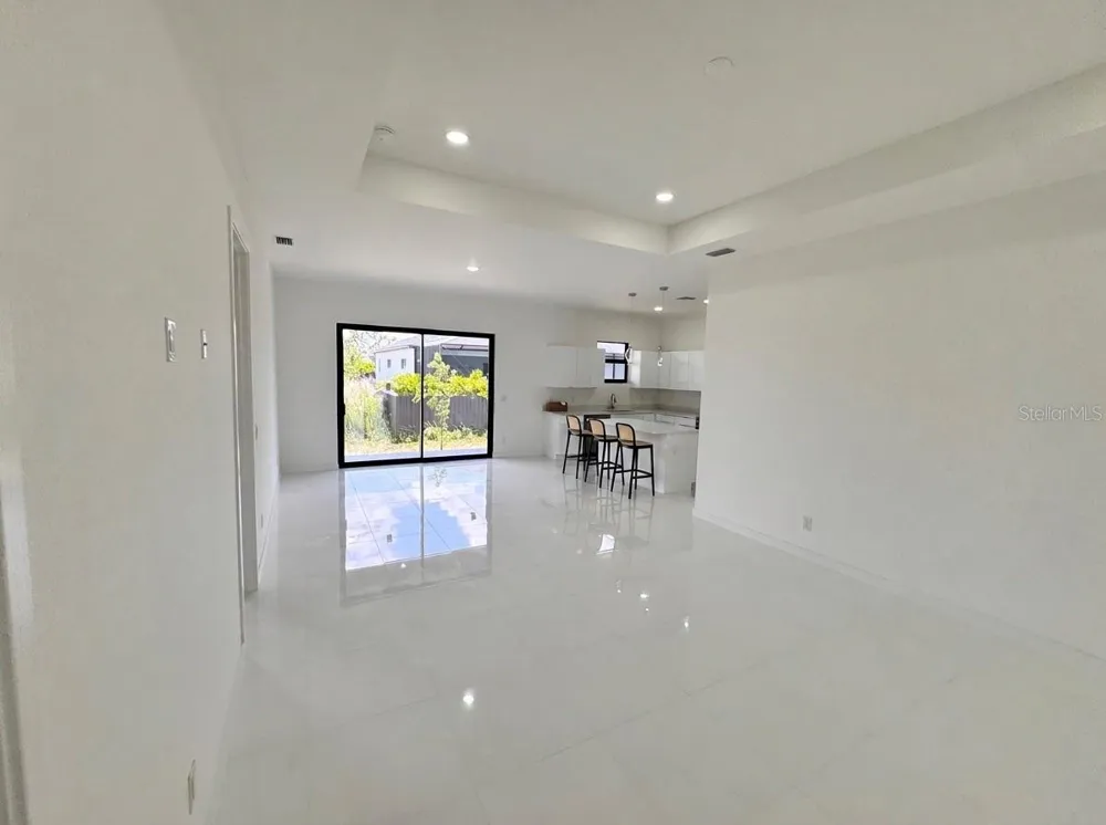 4324 JACARANDA PARKWAY W Cape Coral, FL 33993