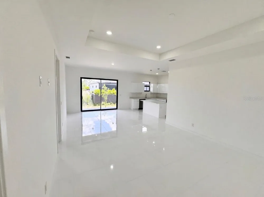 4324 JACARANDA PARKWAY W Cape Coral, FL 33993