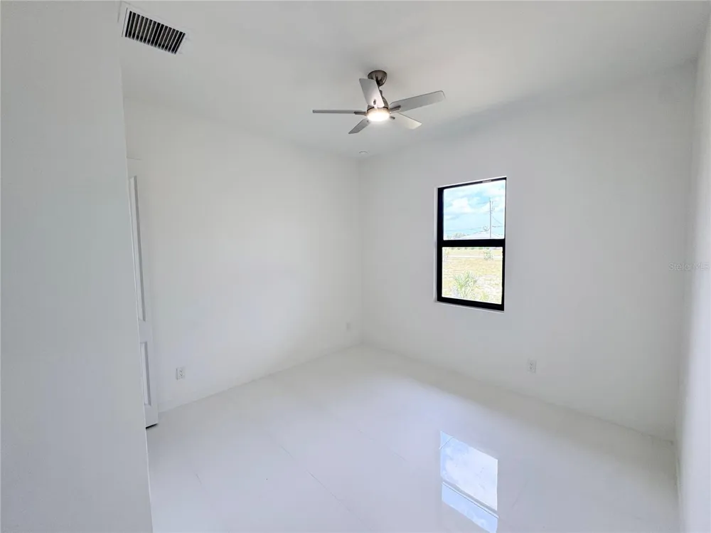 4324 JACARANDA PARKWAY W Cape Coral, FL 33993