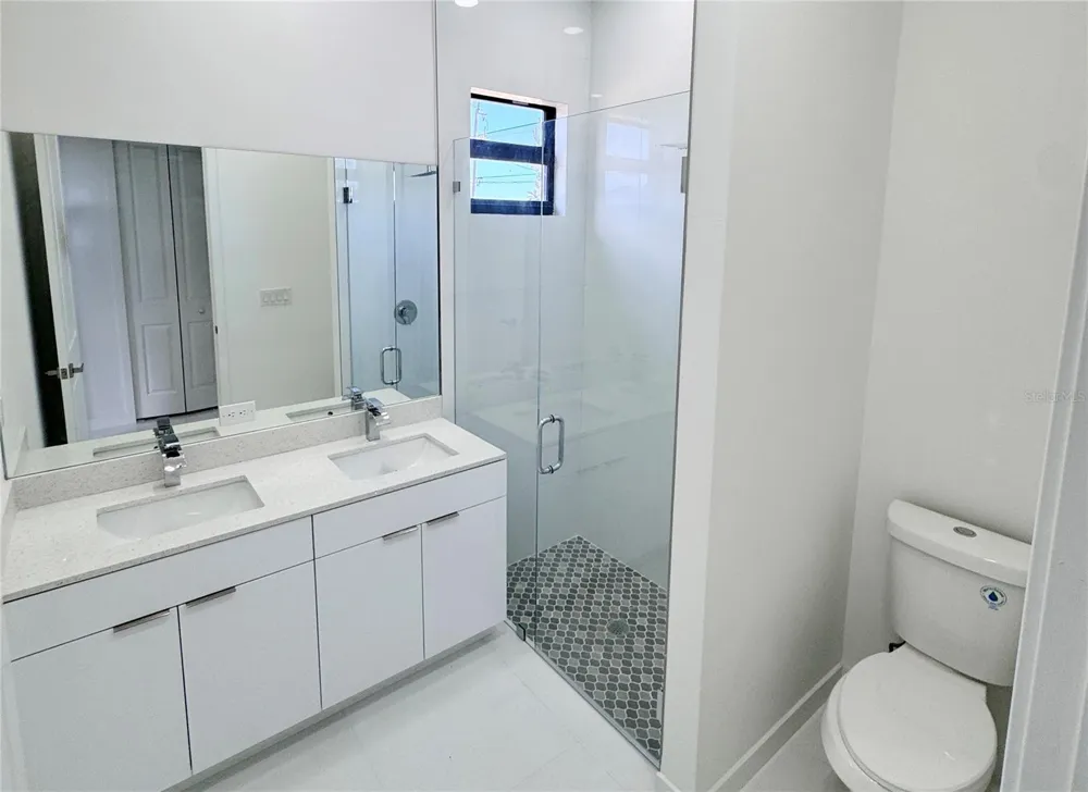4324 JACARANDA PARKWAY W Cape Coral, FL 33993