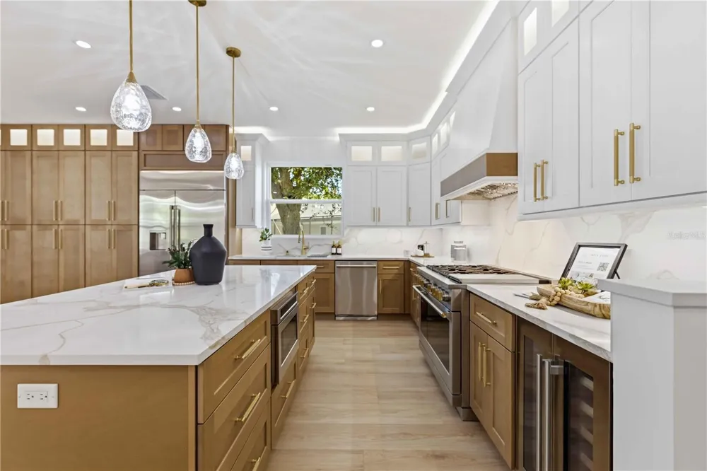1354 TEAROSE PLACE Sarasota, FL 34239
