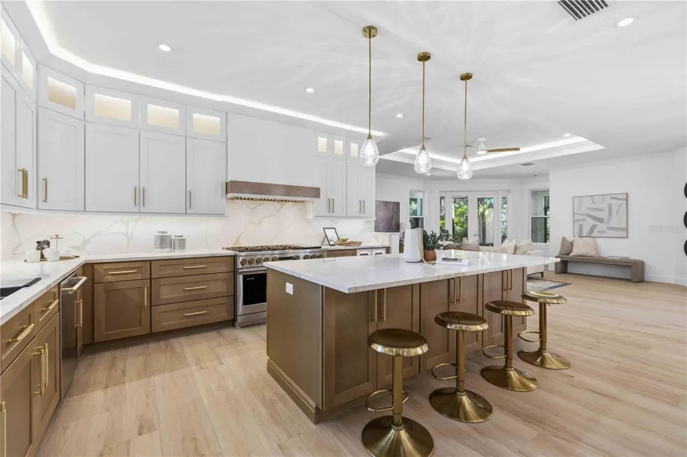 1354 TEAROSE PLACE Sarasota, FL 34239
