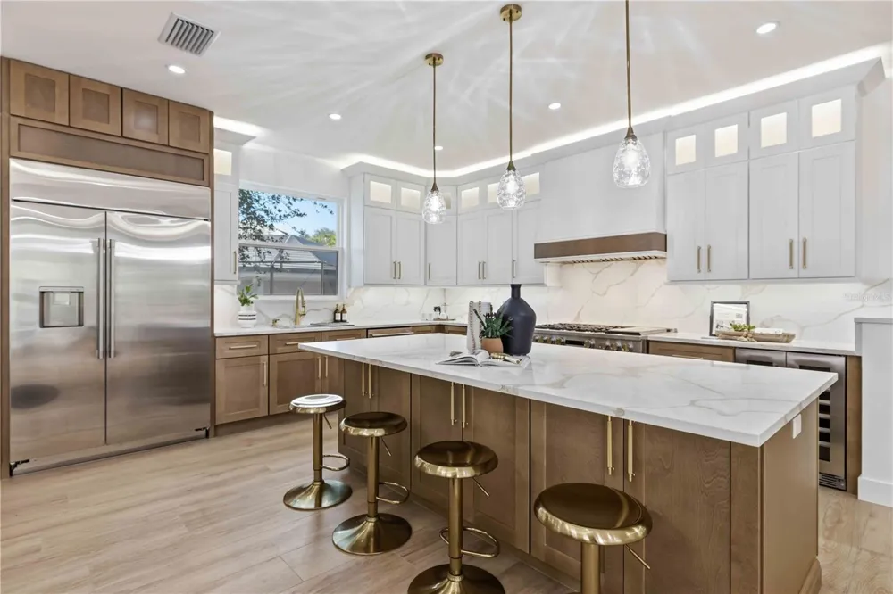 1354 TEAROSE PLACE Sarasota, FL 34239