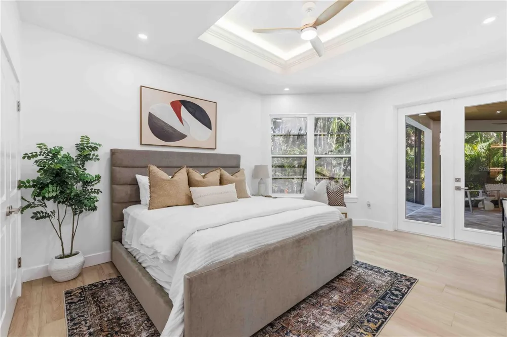 1354 TEAROSE PLACE Sarasota, FL 34239