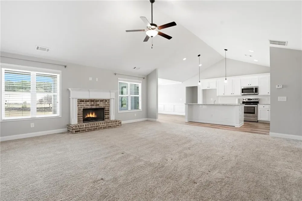 649 Tanners Bridge Road Bethlehem, GA 30620
