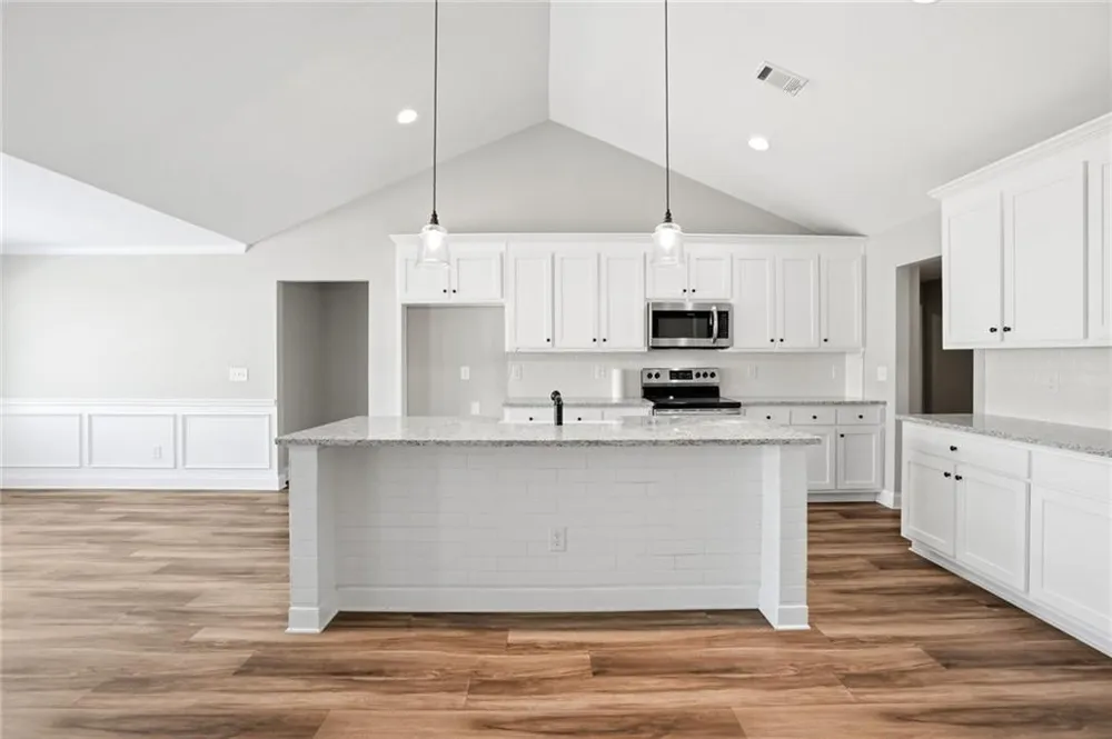 649 Tanners Bridge Road Bethlehem, GA 30620