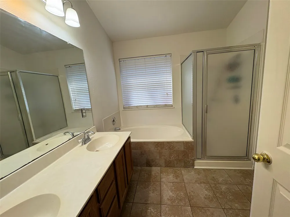 1440 Thibodeaux Drive Round Rock, TX 78664