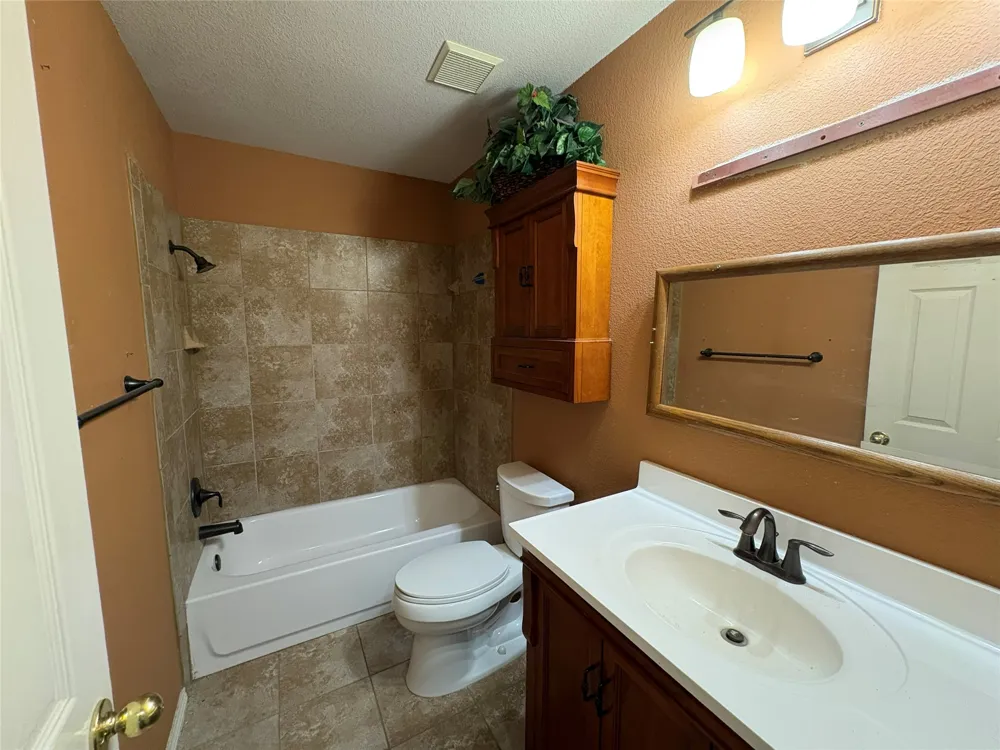 1440 Thibodeaux Drive Round Rock, TX 78664