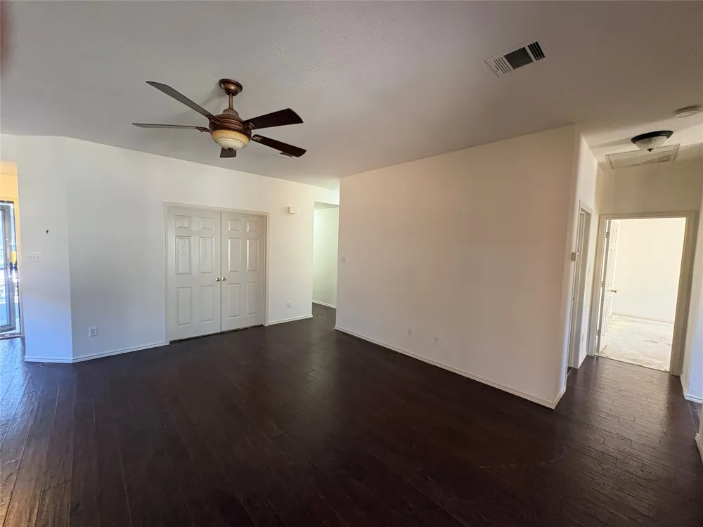 1440 Thibodeaux Drive Round Rock, TX 78664