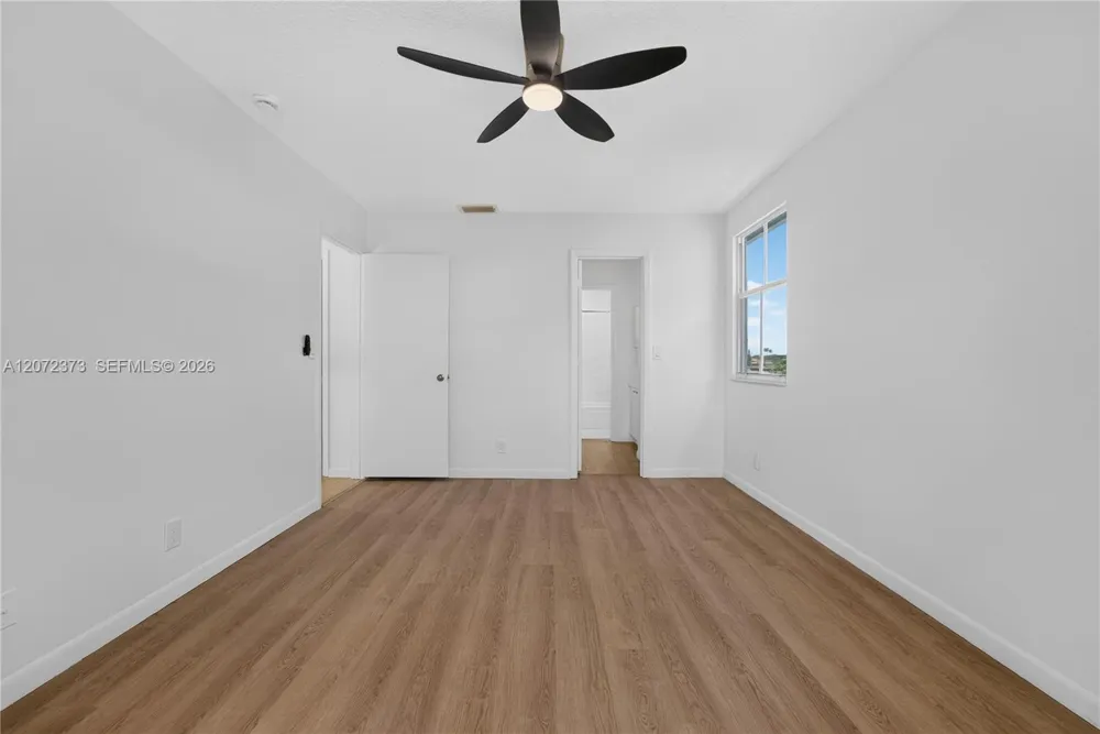 6733 Bayfront Dr Margate, FL 33063