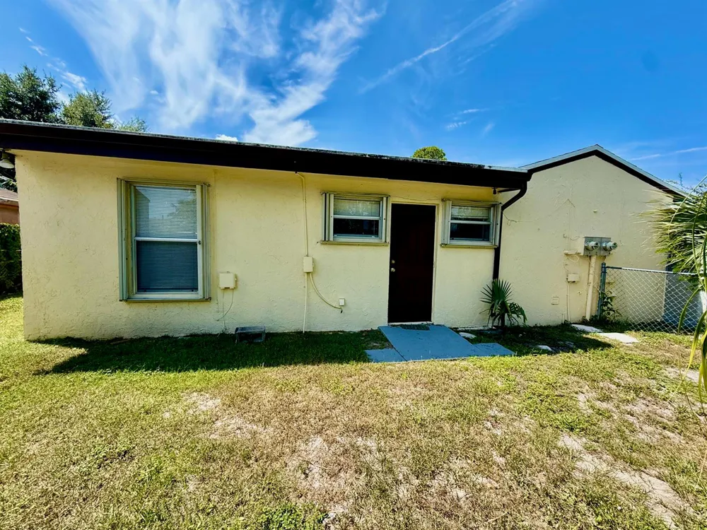 4783 Gladiator Circle 