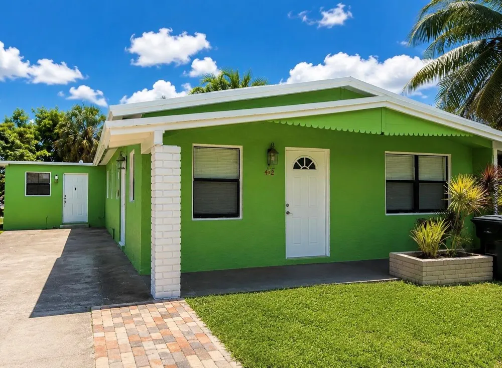 412 NE 2nd Street Boynton Beach, FL 33435