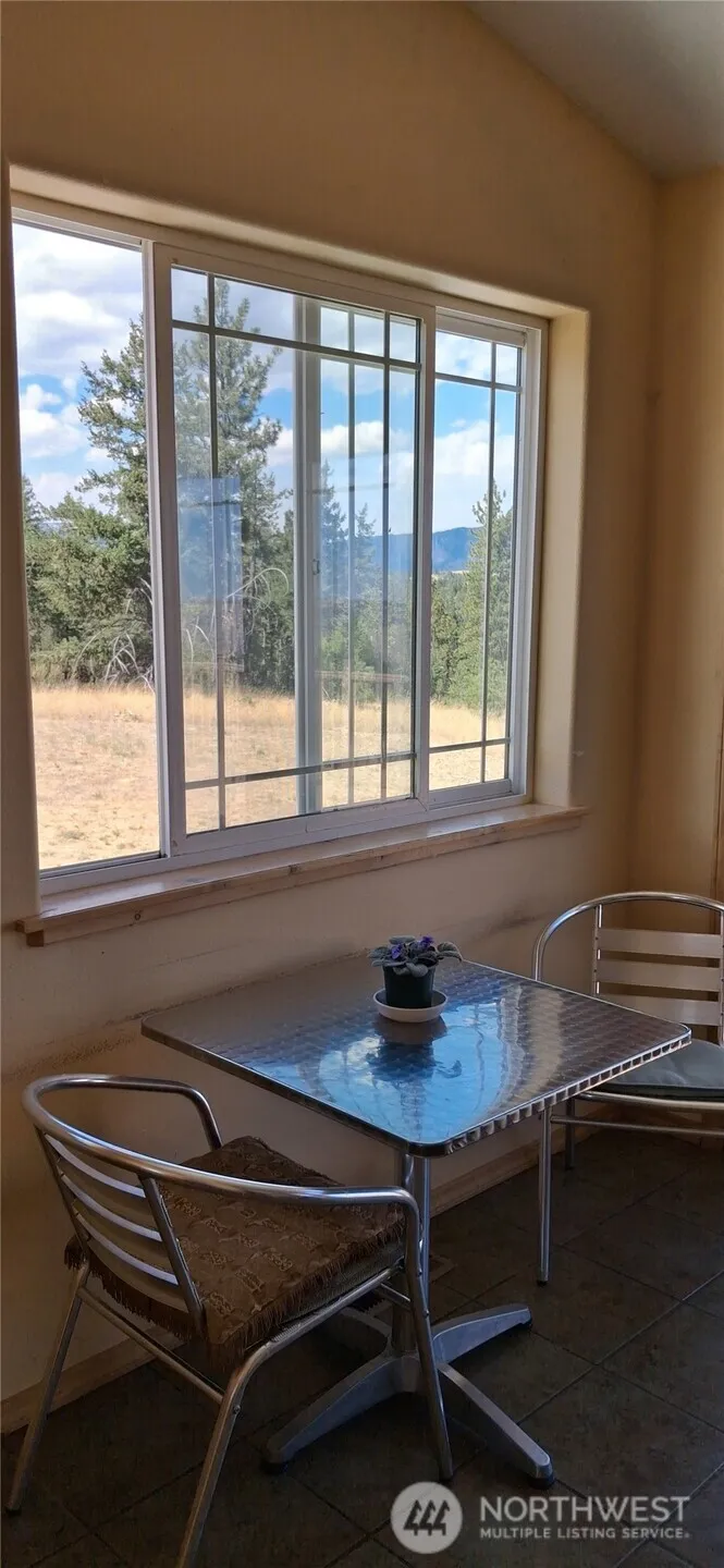 649 Bill Oules Lane Chelan, WA 98816