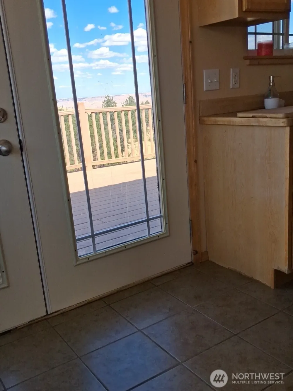 649 Bill Oules Lane Chelan, WA 98816