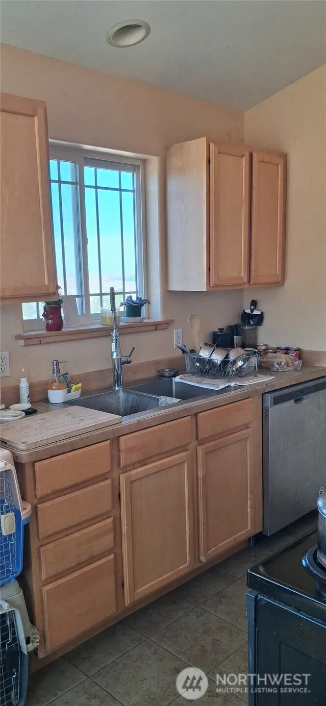 649 Bill Oules Lane Chelan, WA 98816