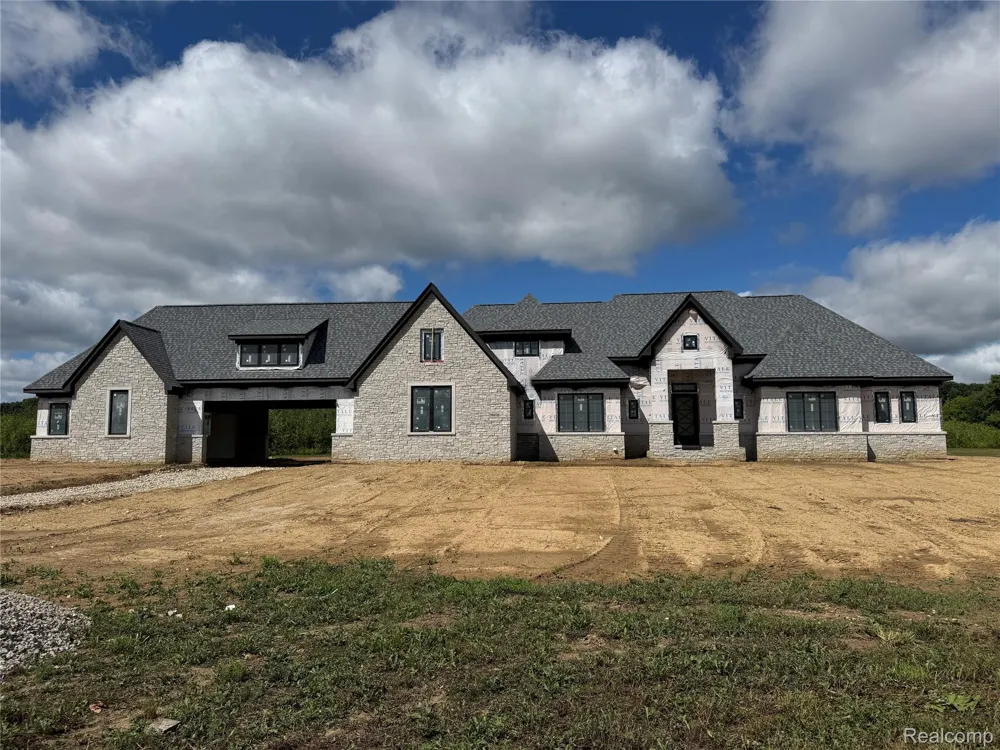 70413 Renata Court Bruce Township, MI 48065