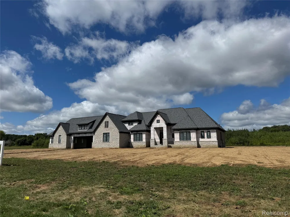 70413 Renata Court Bruce Township, MI 48065