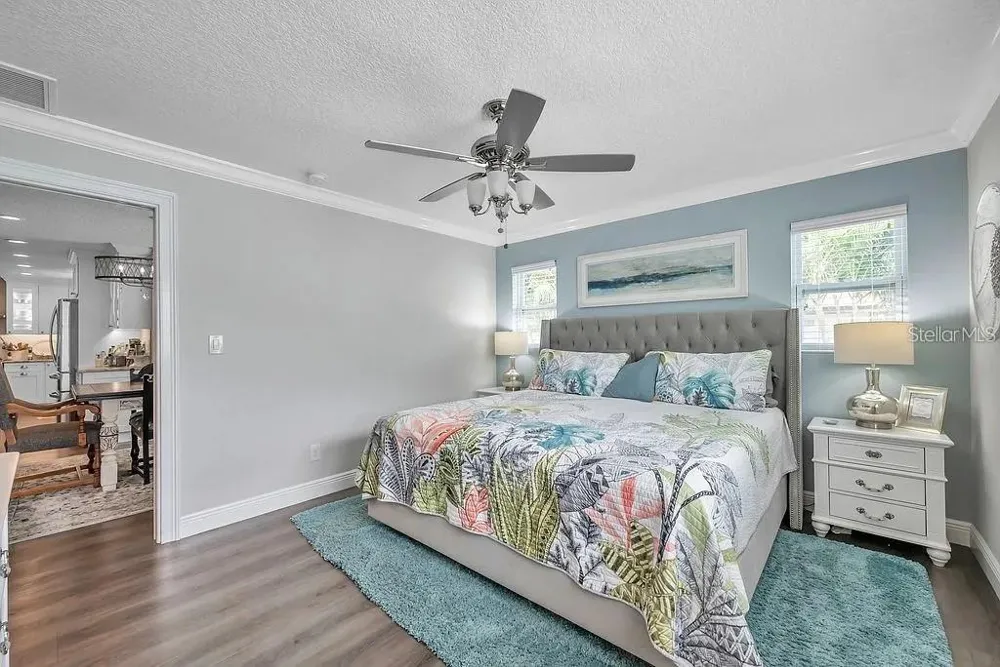 6770 15TH AVENUE St Petersburg, FL 33710